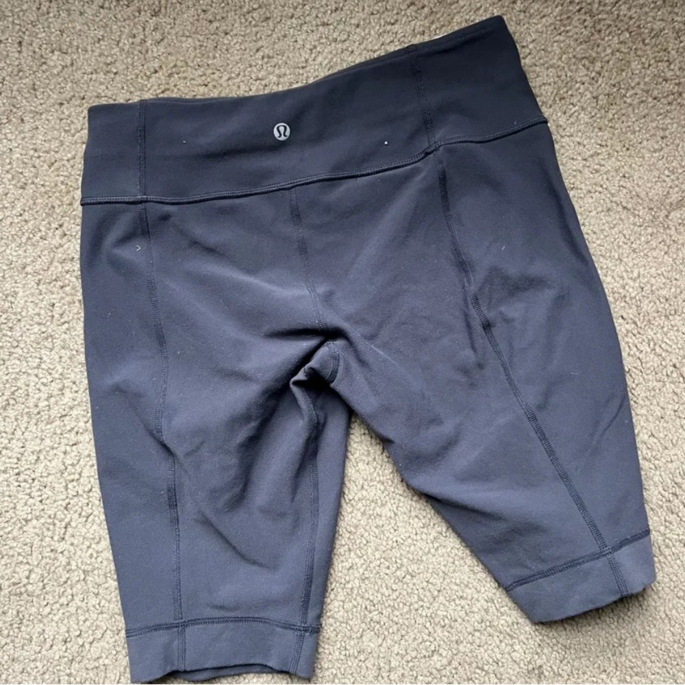 Lululemon reversible bike shorts